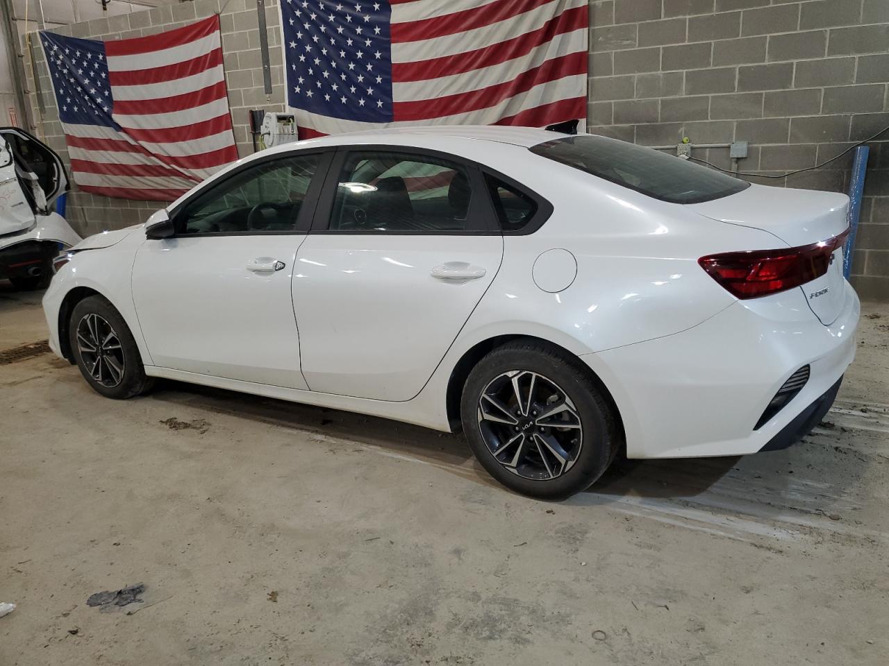 2024 KIA FORTE LX VIN:3KPF24AD5RE717172