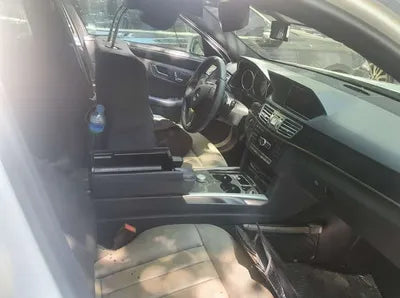 2014 Mercedes-Benz E 300 VIN: