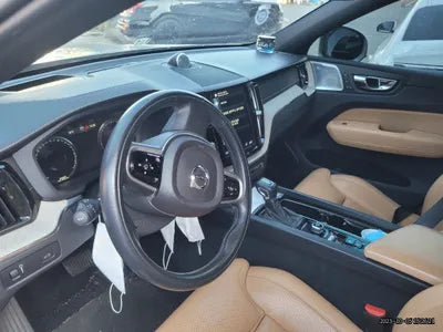 2018 Volvo XC60 VIN: