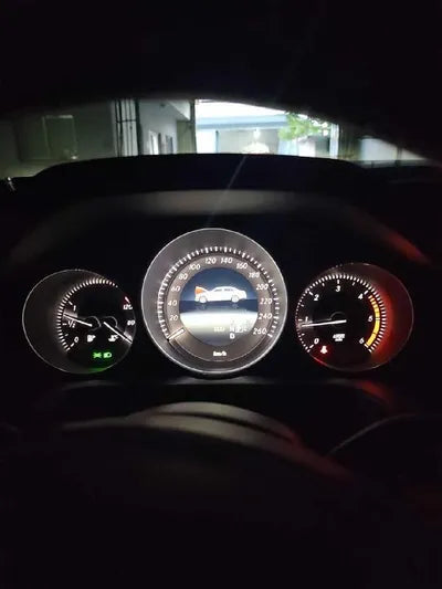 2014 Mercedes-Benz E 250 VIN: