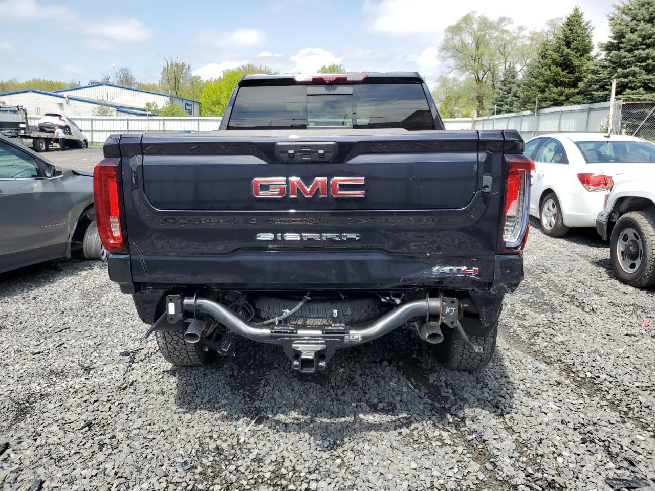 2023 GMC SIERRA K1500 AT4 VIN:1GTUUEE87PZ123379