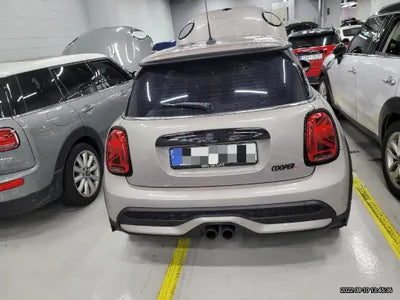 2021 MINI Cooper WMWXY710XM2N47945 VIN:WMWXY710XM2N47945