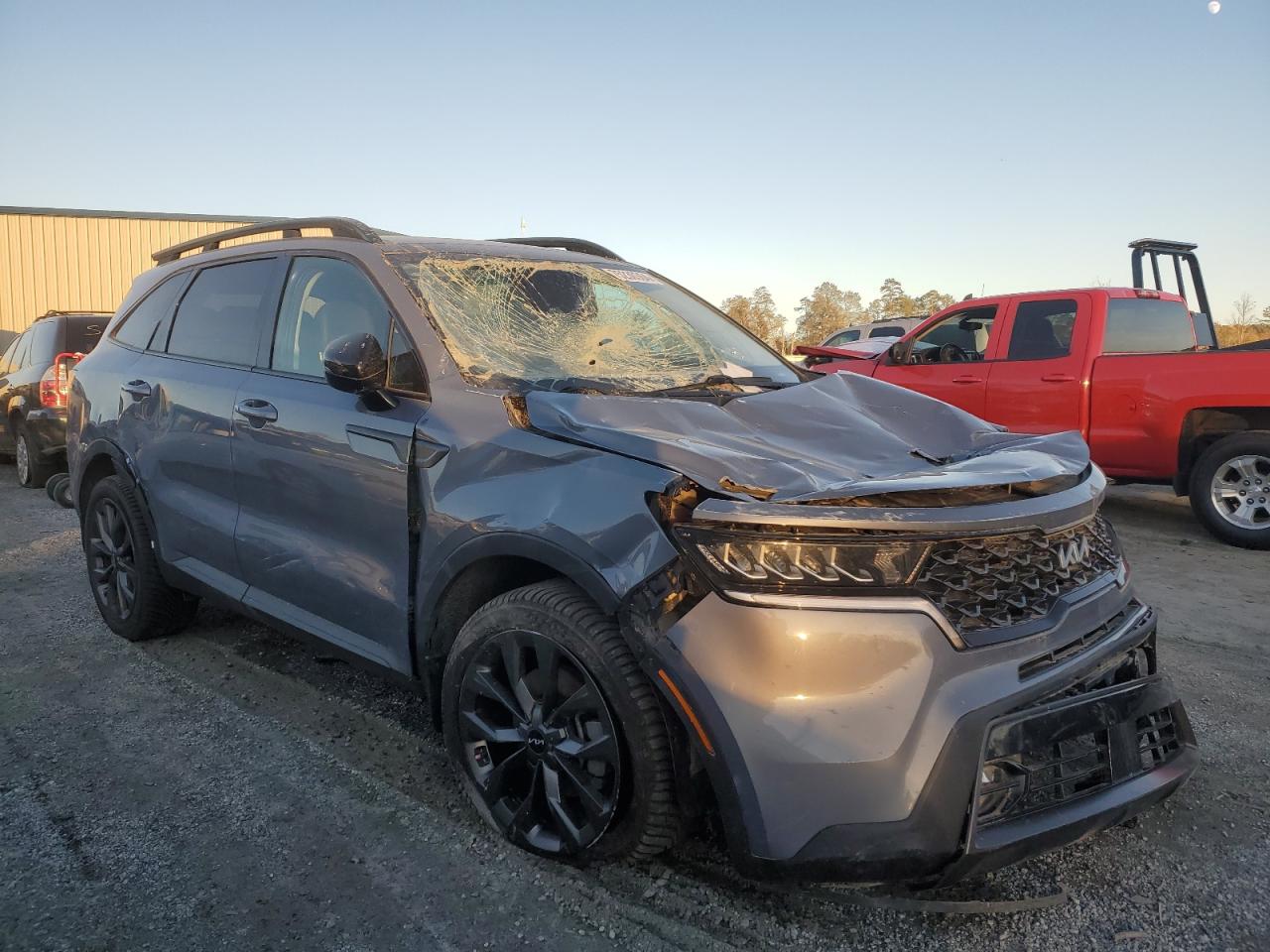 2023 KIA SORENTO EX VIN:5XYRHDLF9PG210608