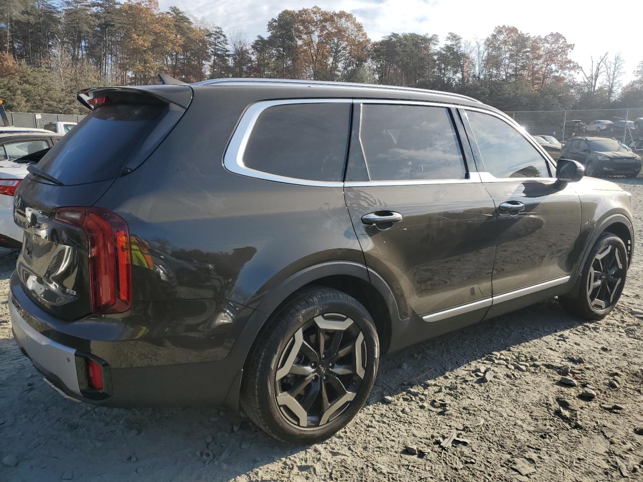 2023 KIA TELLURIDE S VIN:5XYP6DGCXPG370395