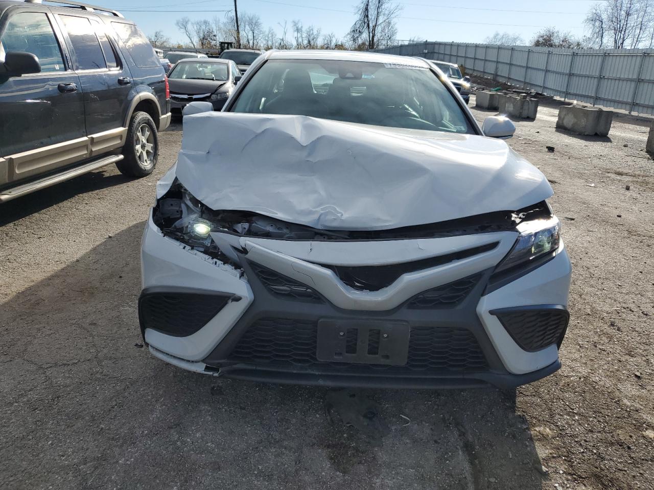 2022 TOYOTA CAMRY SE VIN:4T1G11AKXNU022813