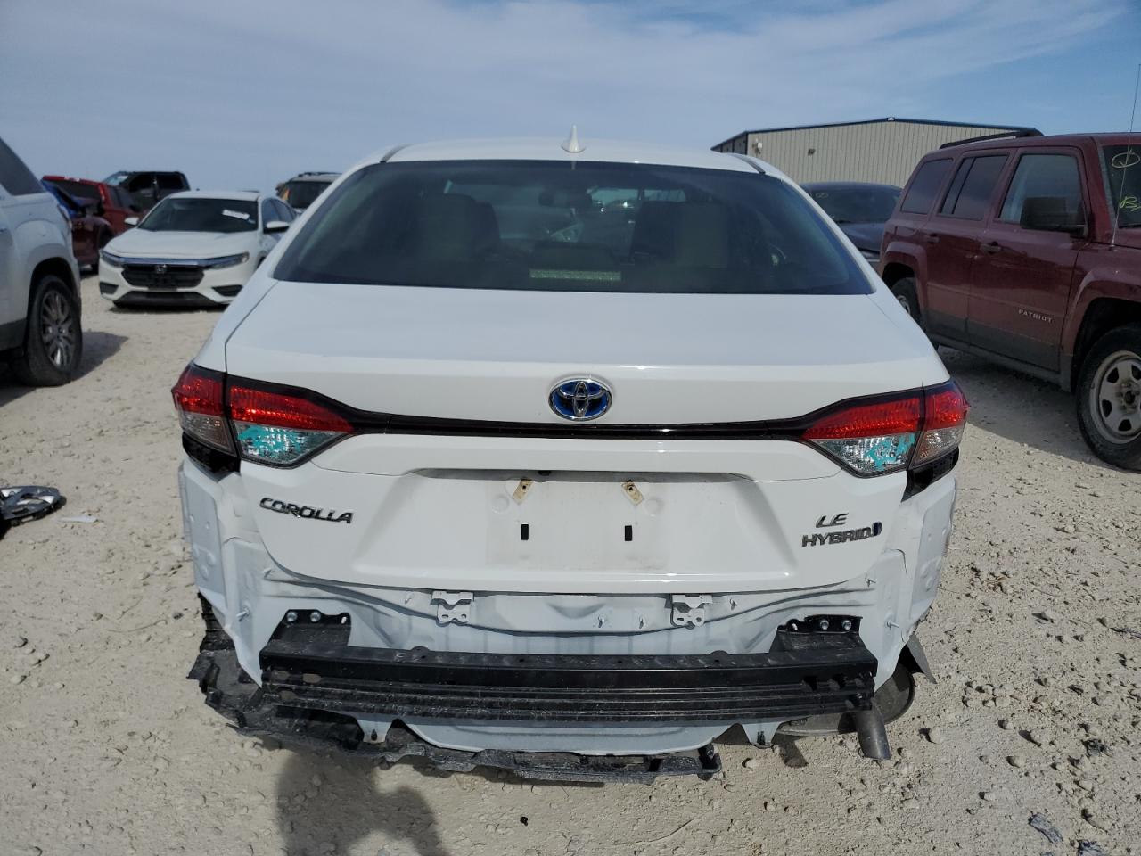 2024 TOYOTA COROLLA LE VIN:JTDBCMFE9R3048036