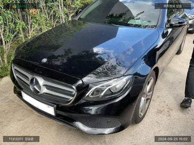 2017 Mercedes-Benz E 200 WDDZF4CB3HA145667 VIN:WDDZF4CB3HA145667