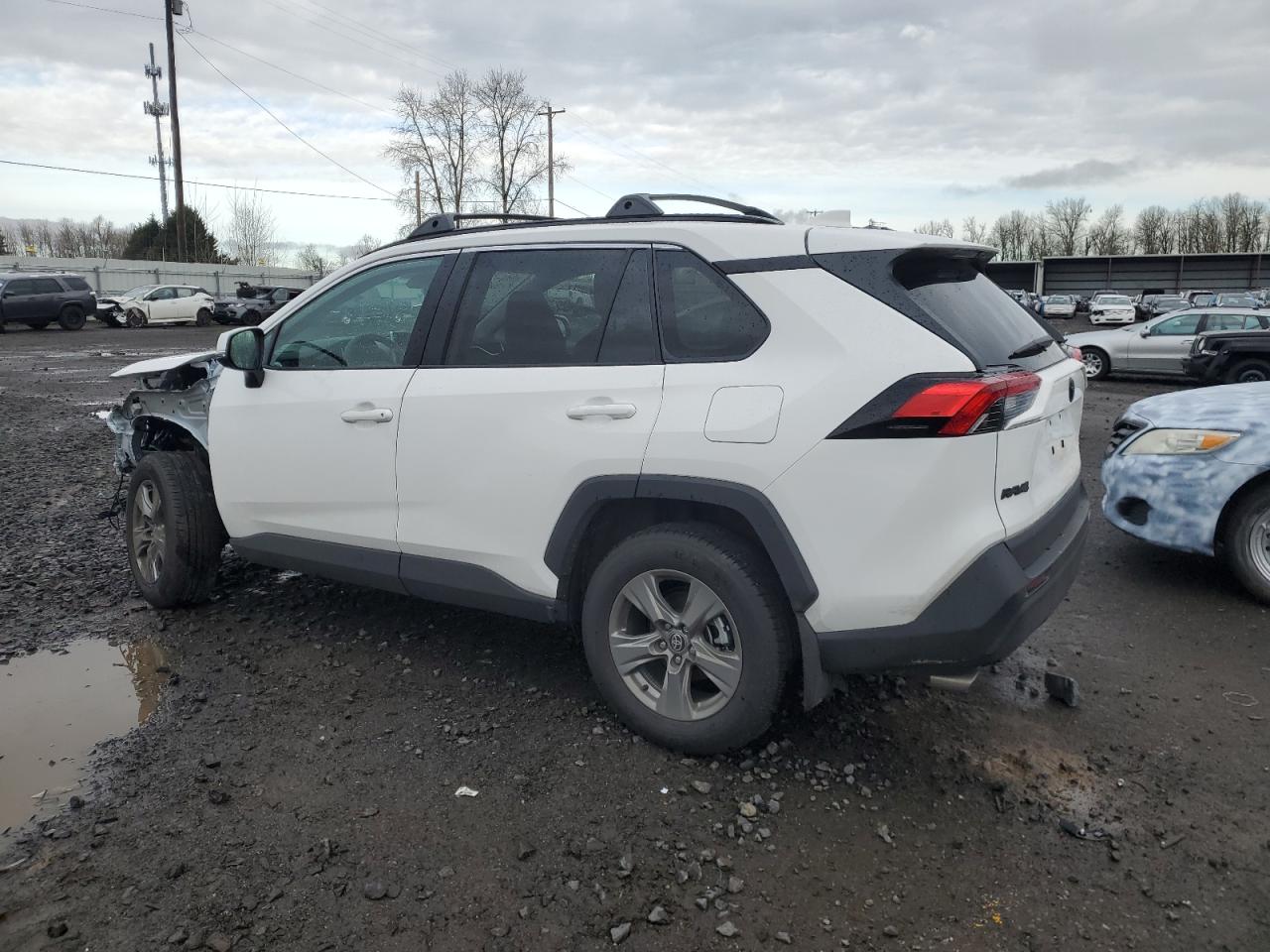 2024 TOYOTA RAV4 XLE VIN:2T3P1RFV0RC475872