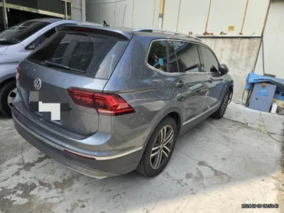 2020 Volkswagen Tiguan Allspace VIN: