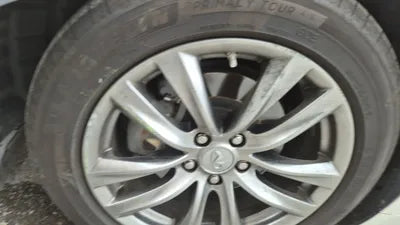 2016 Infiniti Q70 VIN: