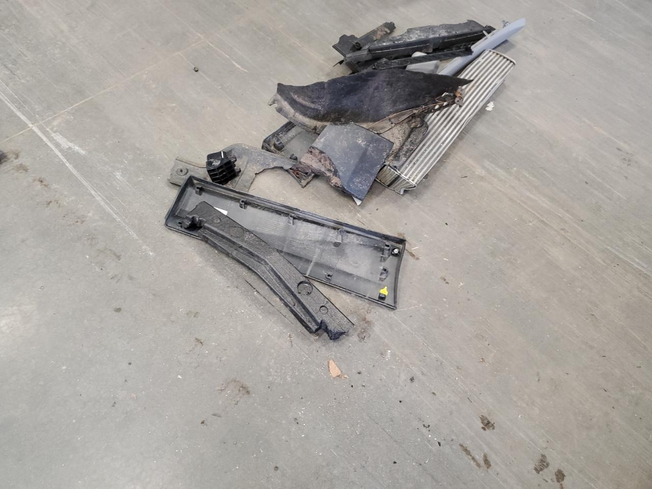 2022 CHEVROLET EQUINOX LT VIN:3GNAXUEV0NL214757