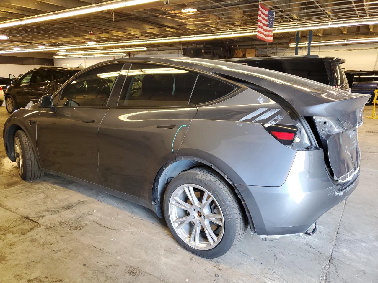 2023 TESLA MODEL Y  VIN:7SAYGDEE5PF715851