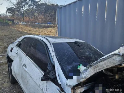 2015 Mercedes-Benz E 220 VIN: