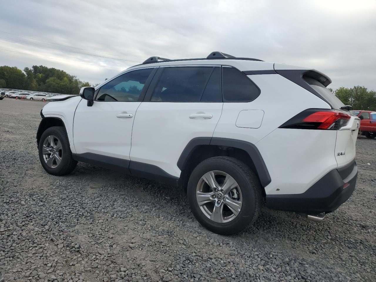 2023 TOYOTA RAV4 XLE VIN:2T3P1RFV8PC353550