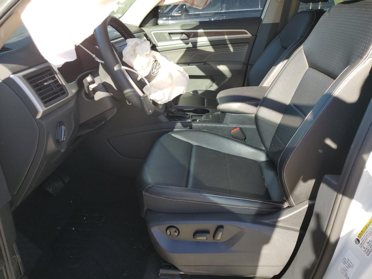 2022 VOLKSWAGEN ATLAS SE VIN:1V2DP2CA8NC547230