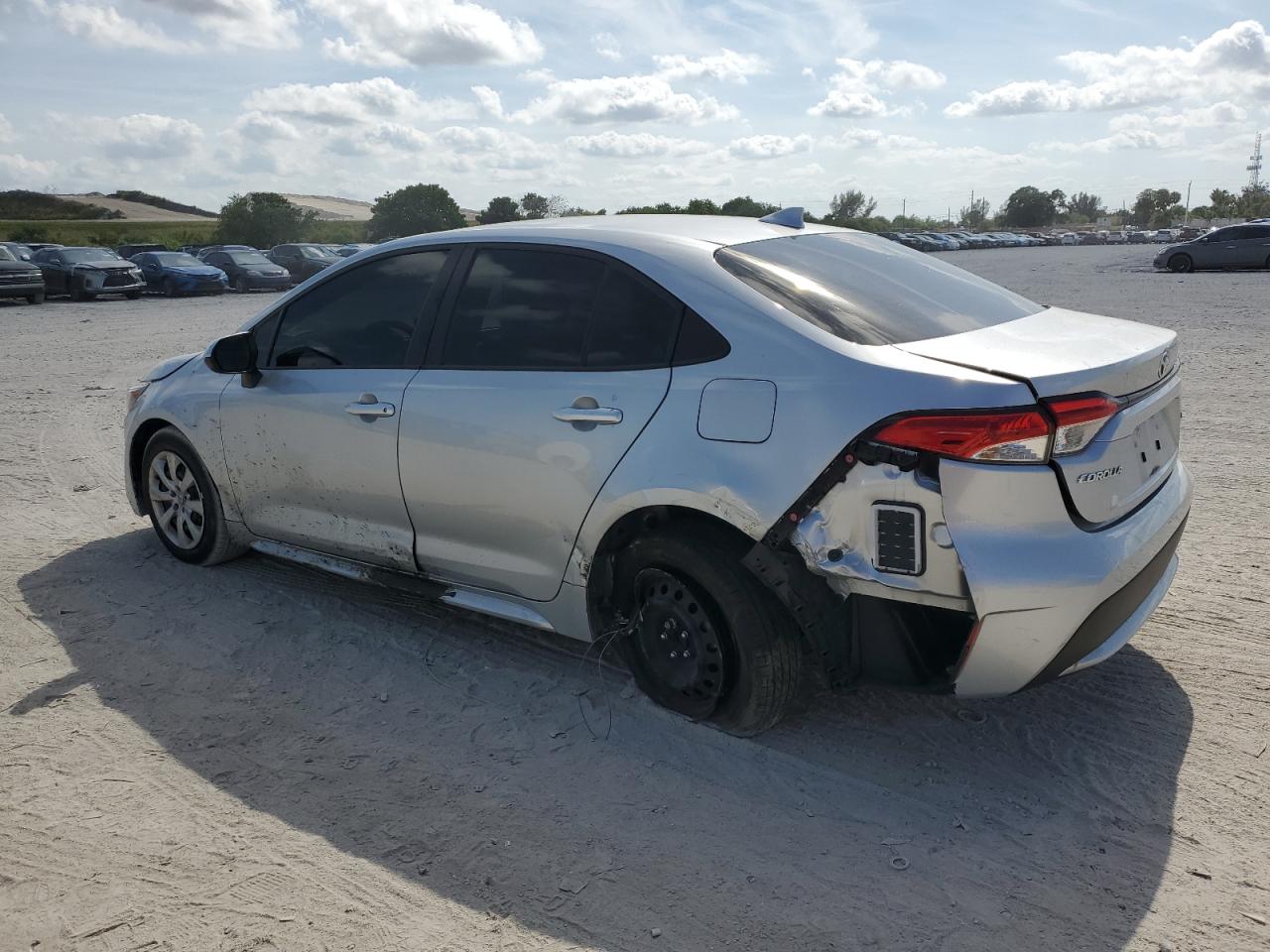 2022 TOYOTA COROLLA LE VIN:JTDEPMAE7N3030668