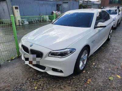 2016 BMW 520 VIN: