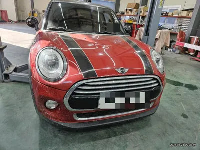 2016 MINI Cooper VIN: