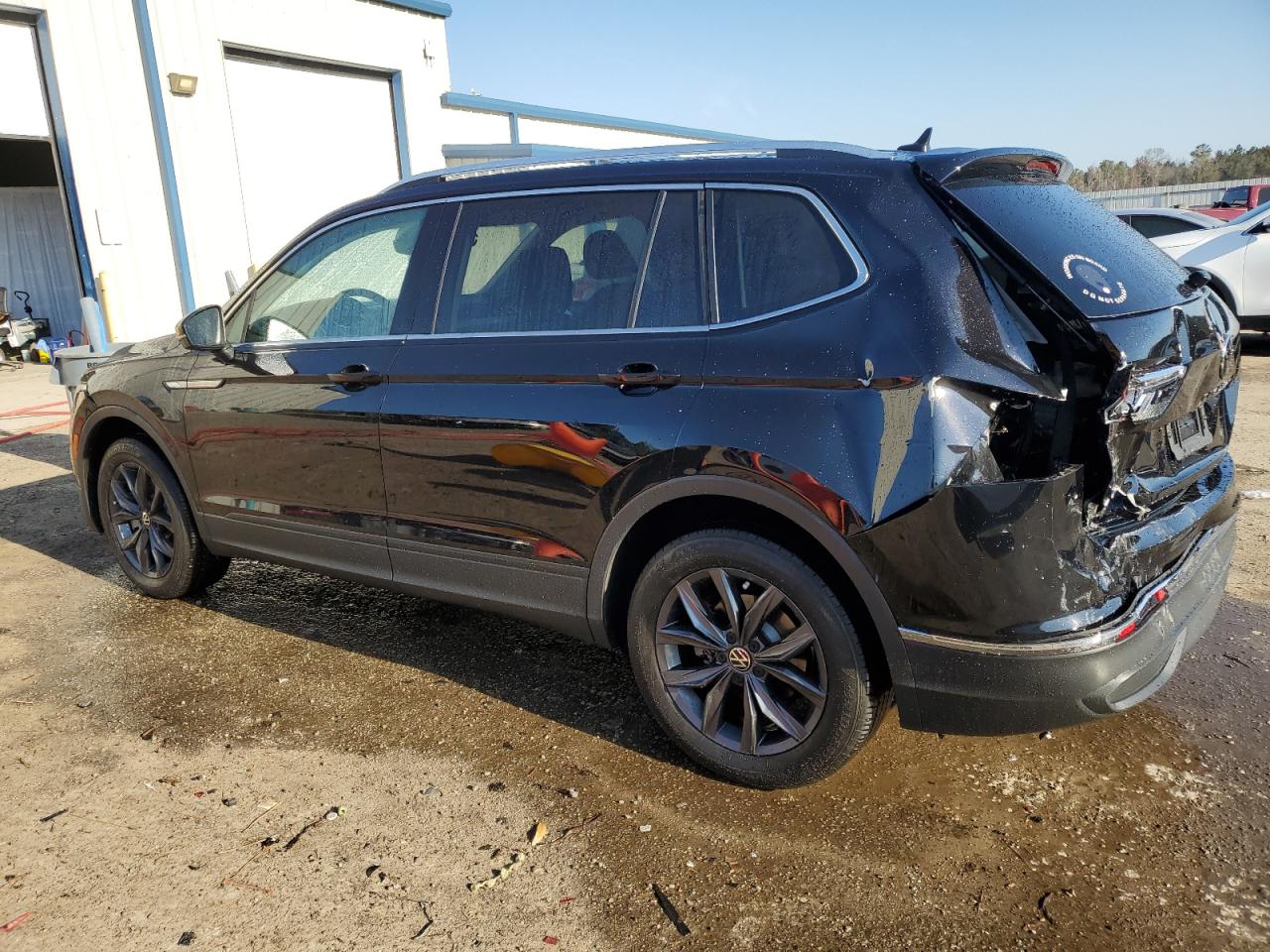 2023 VOLKSWAGEN TIGUAN SE VIN:3VVNB7AX5PM074172