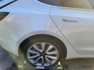 2020 Tesla Model 3 5YJ3E1EAXLF756513 VIN:5YJ3E1EAXLF756513