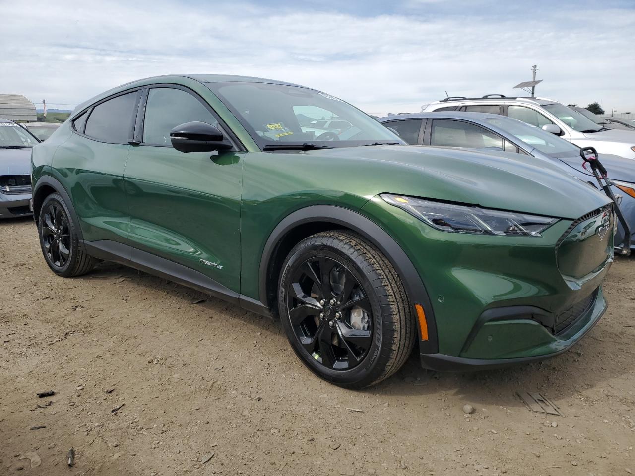 2024 FORD MUSTANG MACH-E SELECT VIN:3FMTK1R4XRMA03058