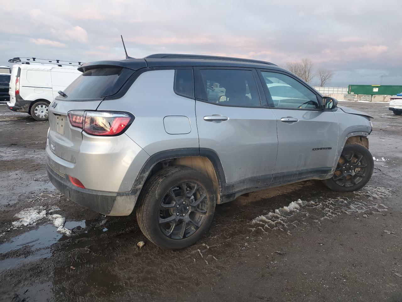 2024 JEEP COMPASS LATITUDE VIN:3C4NJDBN8RT591682