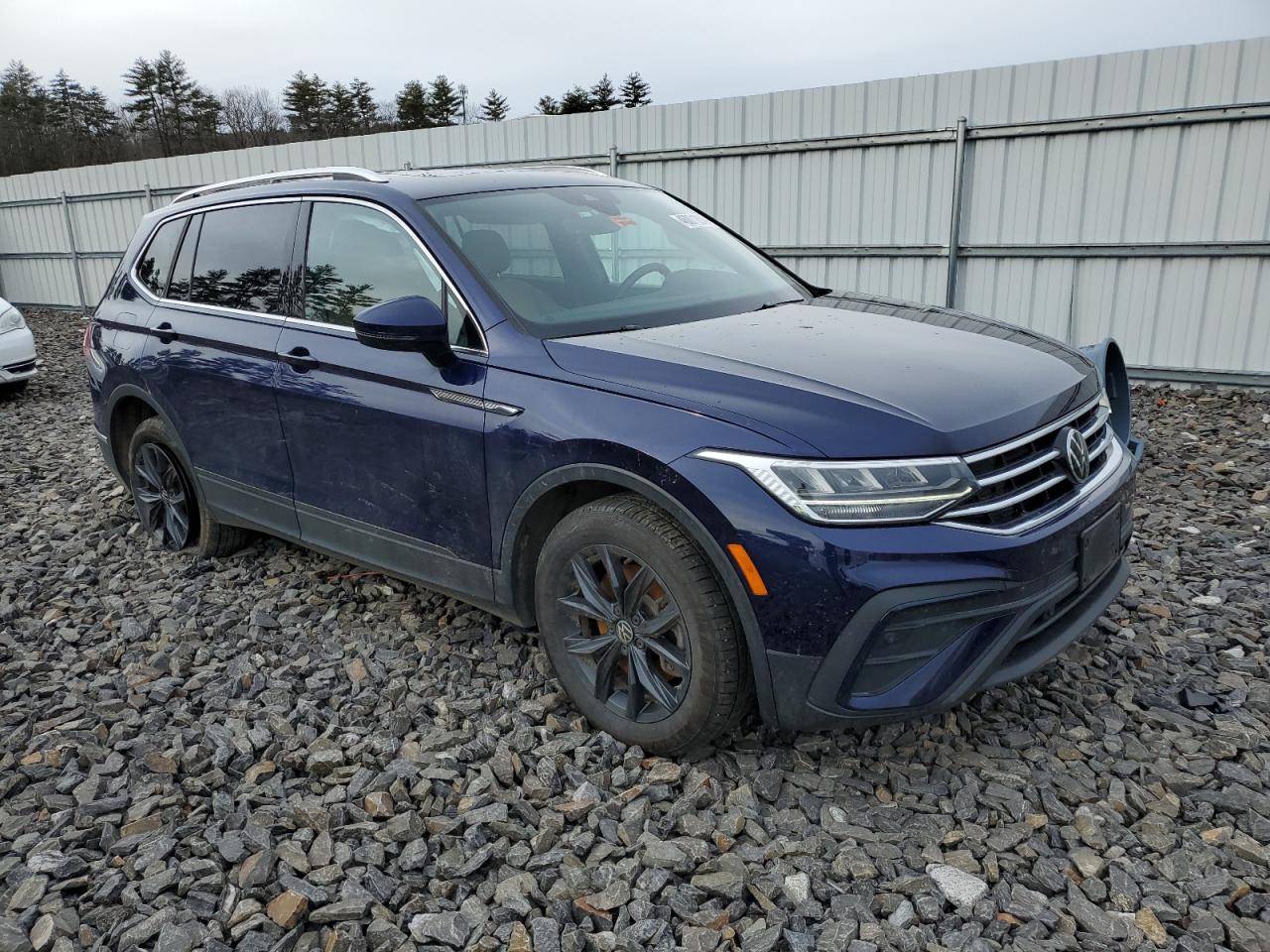 2022 VOLKSWAGEN TIGUAN SE VIN:3VV2B7AX6NM096357