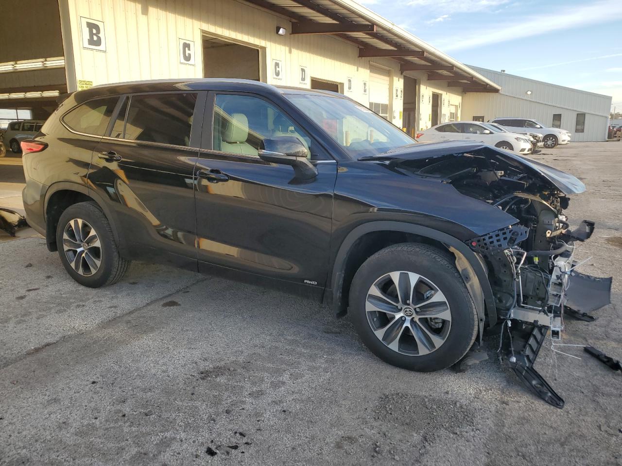 2023 TOYOTA HIGHLANDER HYBRID XLE VIN:5TDKBRCH5PS594214