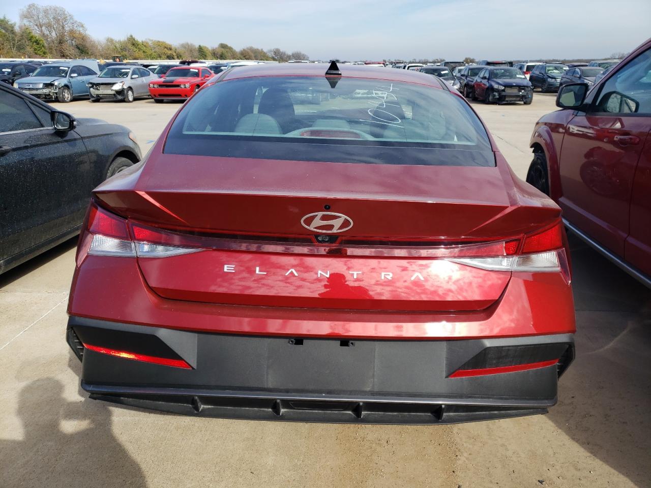 2024 HYUNDAI ELANTRA SEL VIN:KMHLM4DG5RU792387