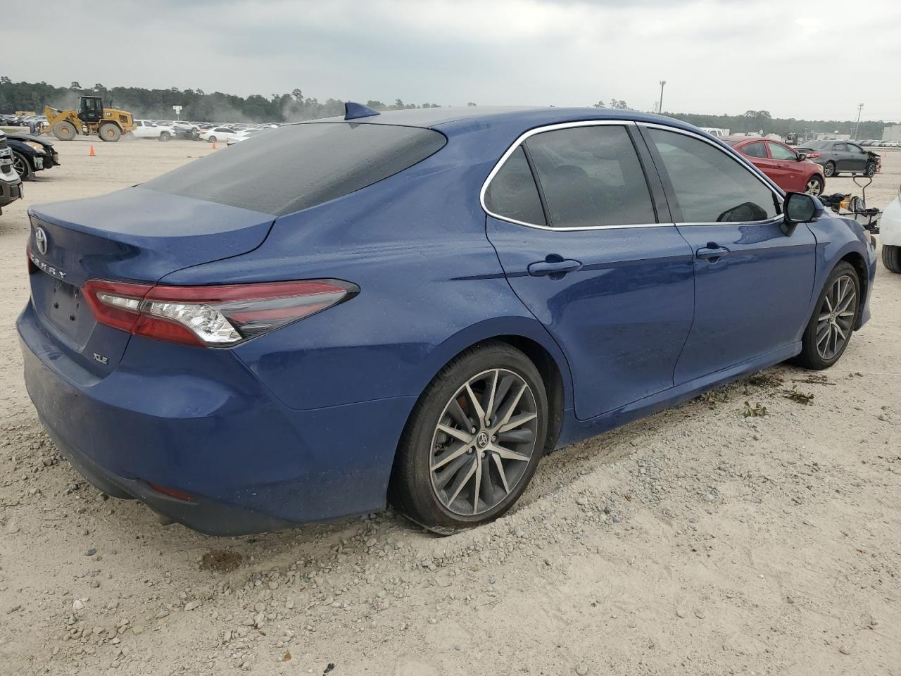 2024 TOYOTA CAMRY XLE VIN:4T1F11AK2RU191046