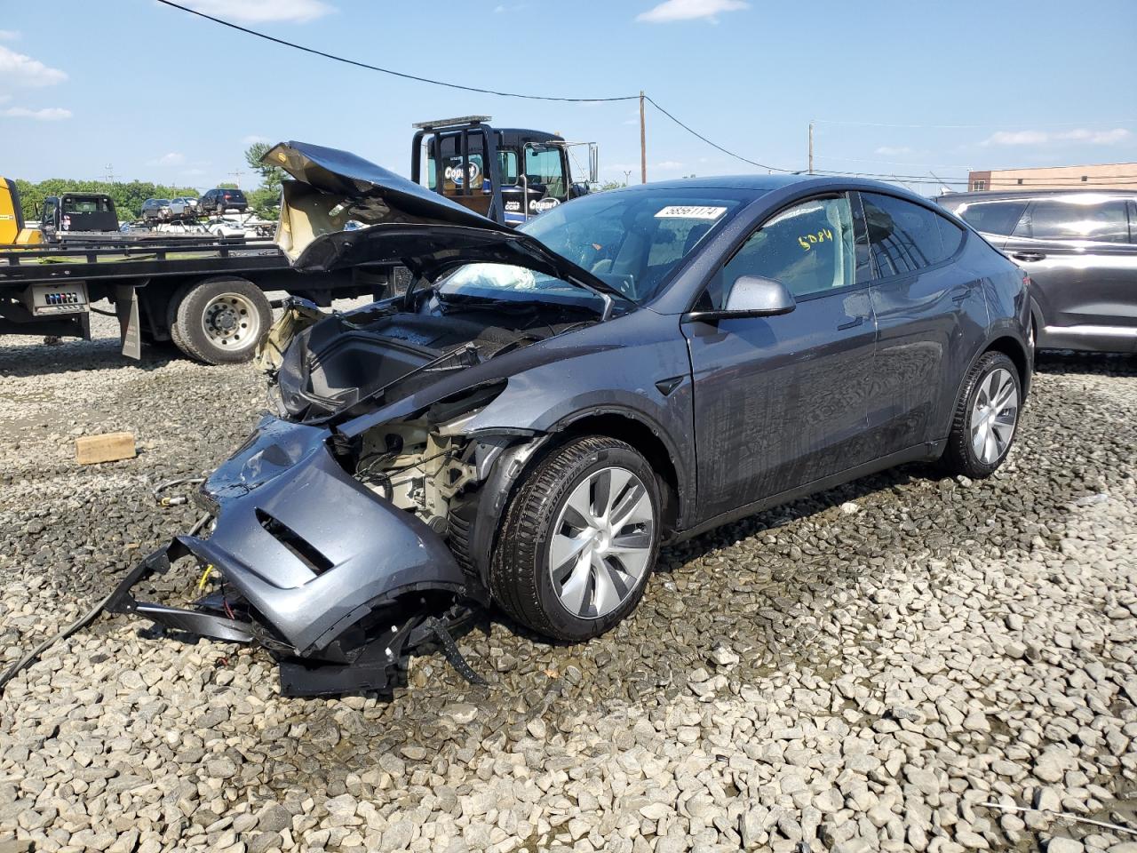 2023 TESLA MODEL Y  VIN:7SAYGDEE2PA208662