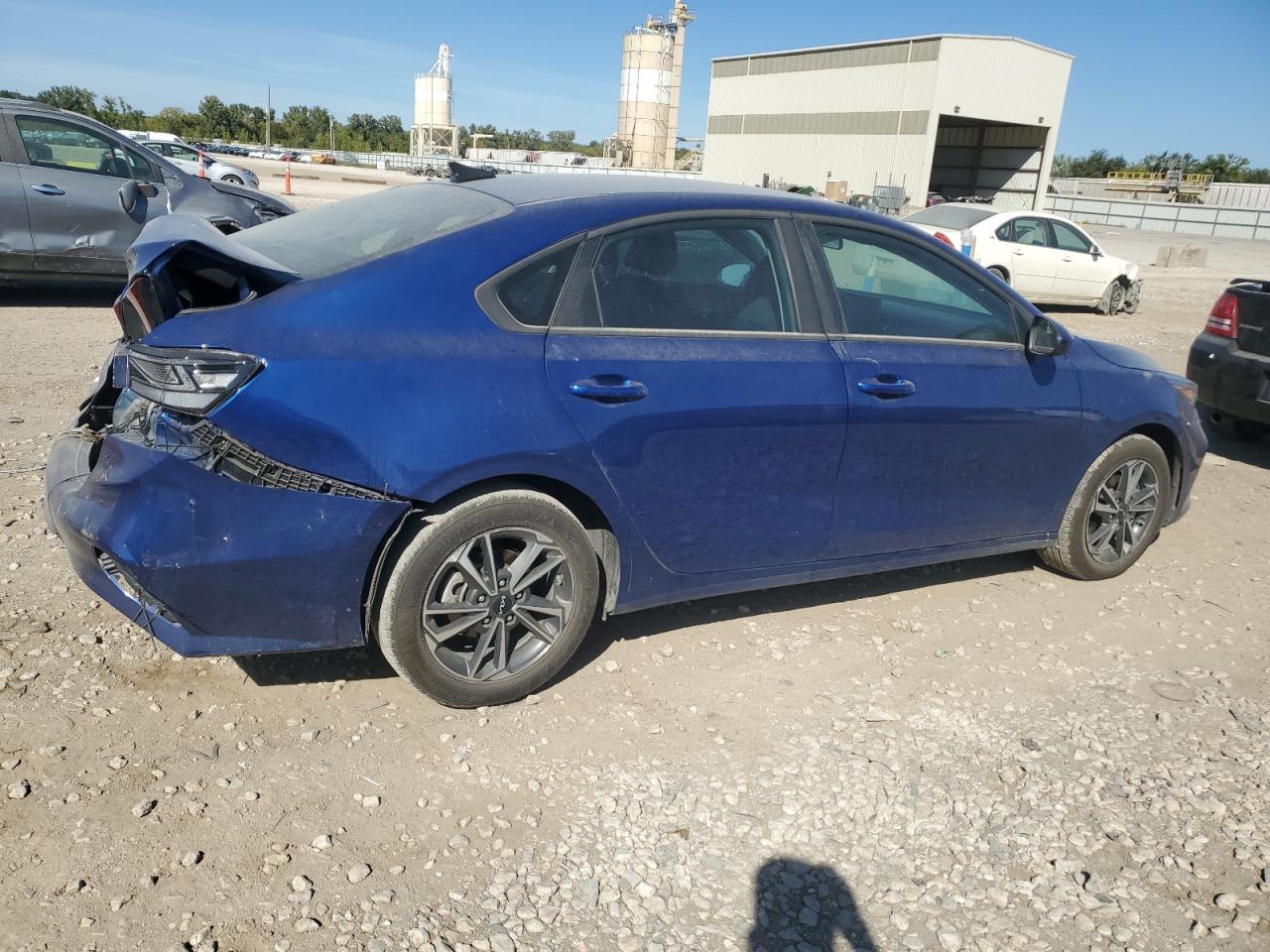 2024 KIA FORTE LX VIN:3KPF24AD4RE741236