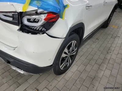 2021 Mercedes-Benz GLA 220 VIN: