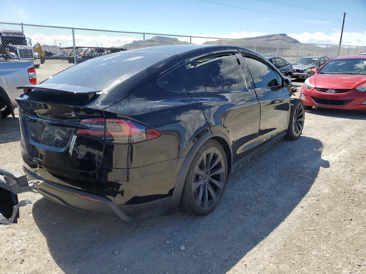 2022 TESLA MODEL X  VIN:7SAXCBE61NF332670