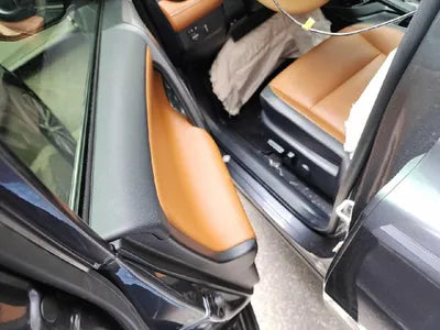 2017 Toyota RAV4 VIN: