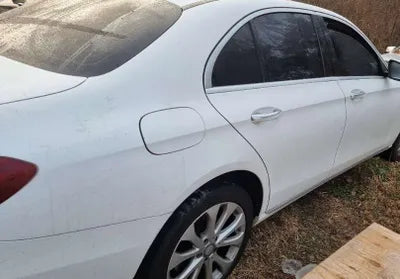 2017 Mercedes-Benz E 220 WDDZF0FB4HA210255 VIN:WDDZF0FB4HA210255