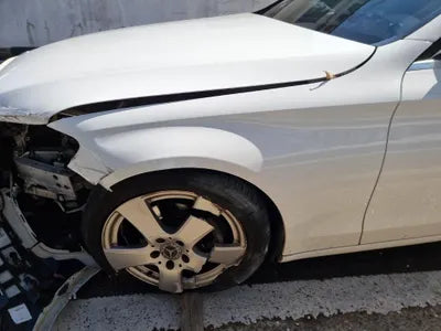 2017 Mercedes-Benz C 200 WDDWF3HB6HR301370 VIN:WDDWF3HB6HR301370