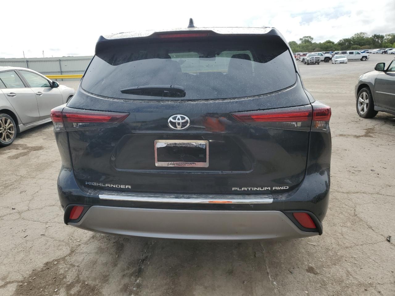 2024 TOYOTA HIGHLANDER LE VIN:5TDKDRBH4RS562305