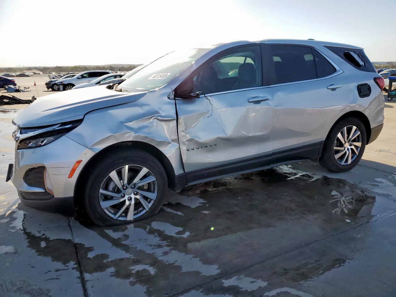 2022 CHEVROLET EQUINOX LT VIN:3GNAXKEV2NL212058