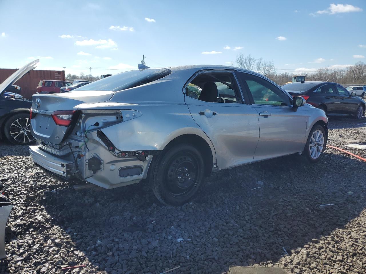2024 TOYOTA CAMRY LE VIN:4T1R11AK4RU263703