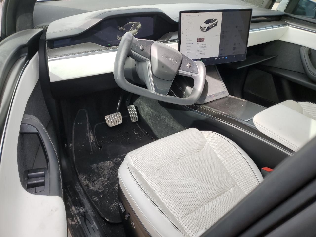 2022 TESLA MODEL X  VIN:7SAXCBE62NF342575