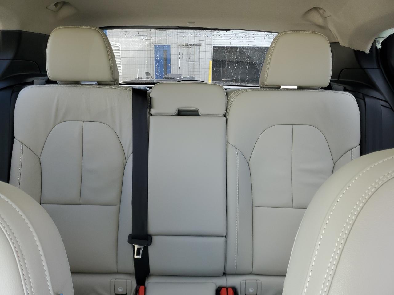 2022 VOLVO XC40 T5 MOMENTUM VIN:YV4162UK3N2647916