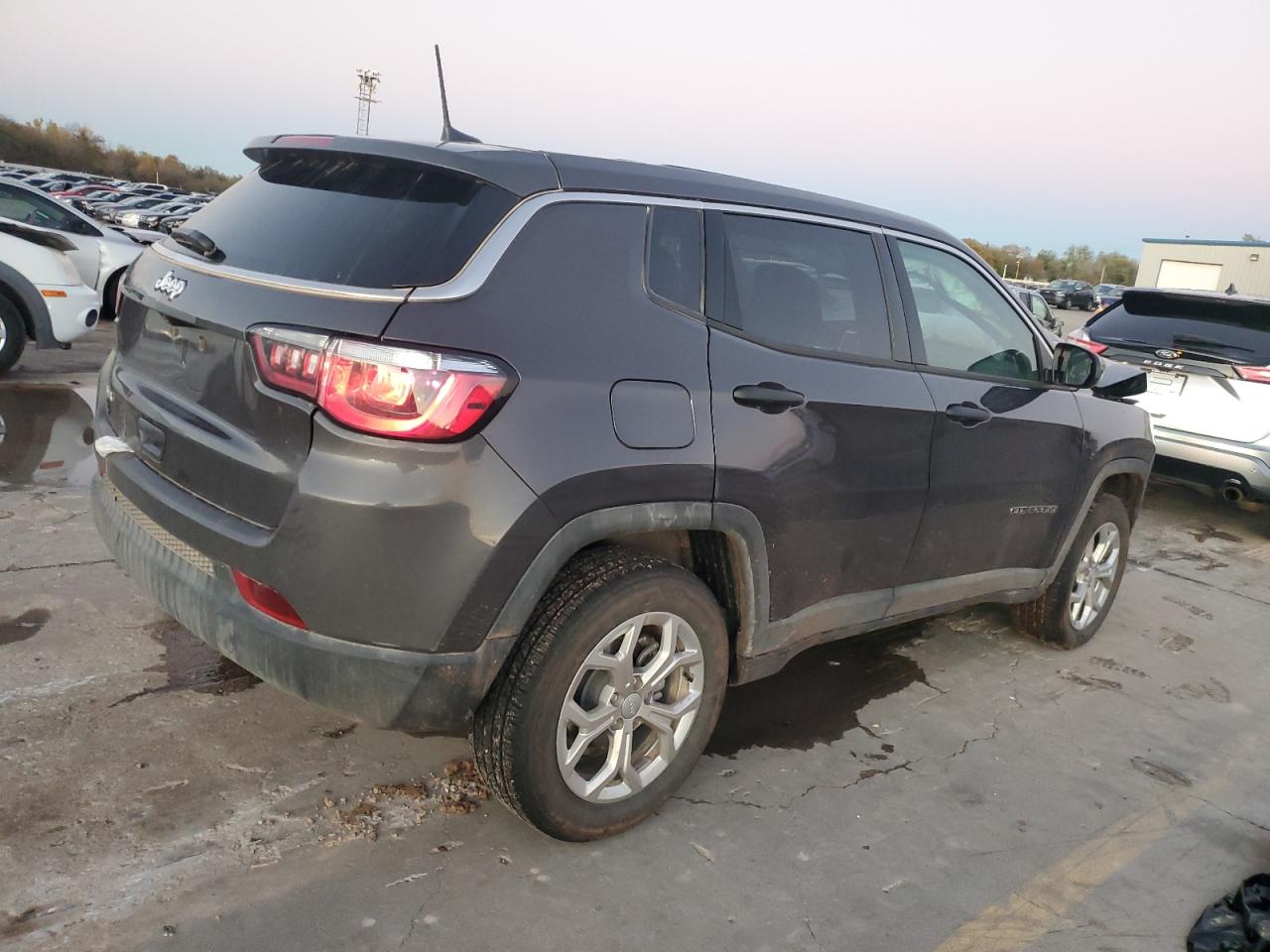 2024 JEEP COMPASS SPORT VIN:3C4NJDAN9RT175657