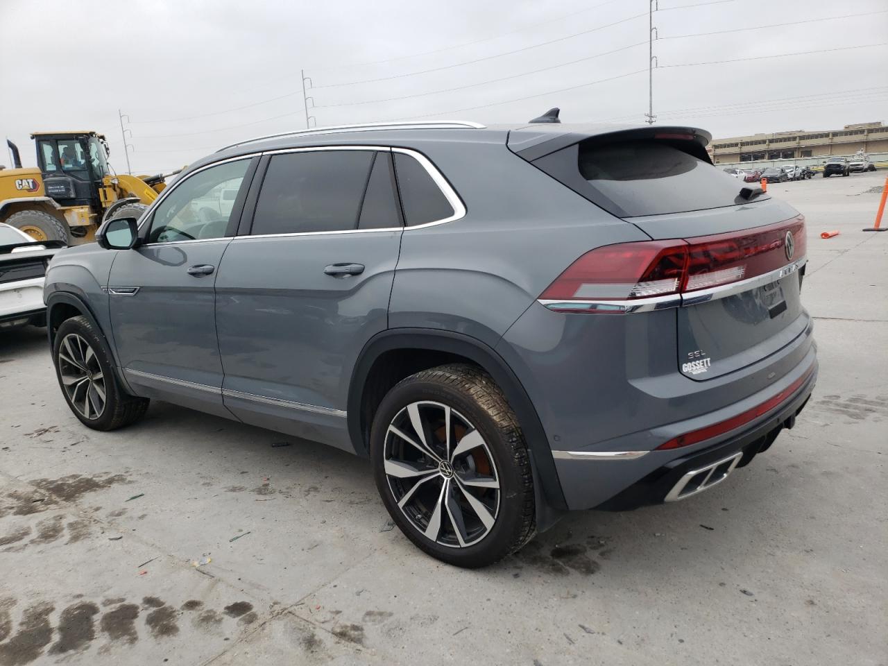 2024 VOLKSWAGEN ATLAS CROSS SPORT SEL PREMIUM R-LINE VIN:1V2FE2CA6RC241826