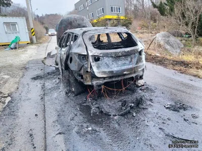 2017 Hyundai Santa FE KMHSW81UBJU806107 VIN:KMHSW81UBJU806107