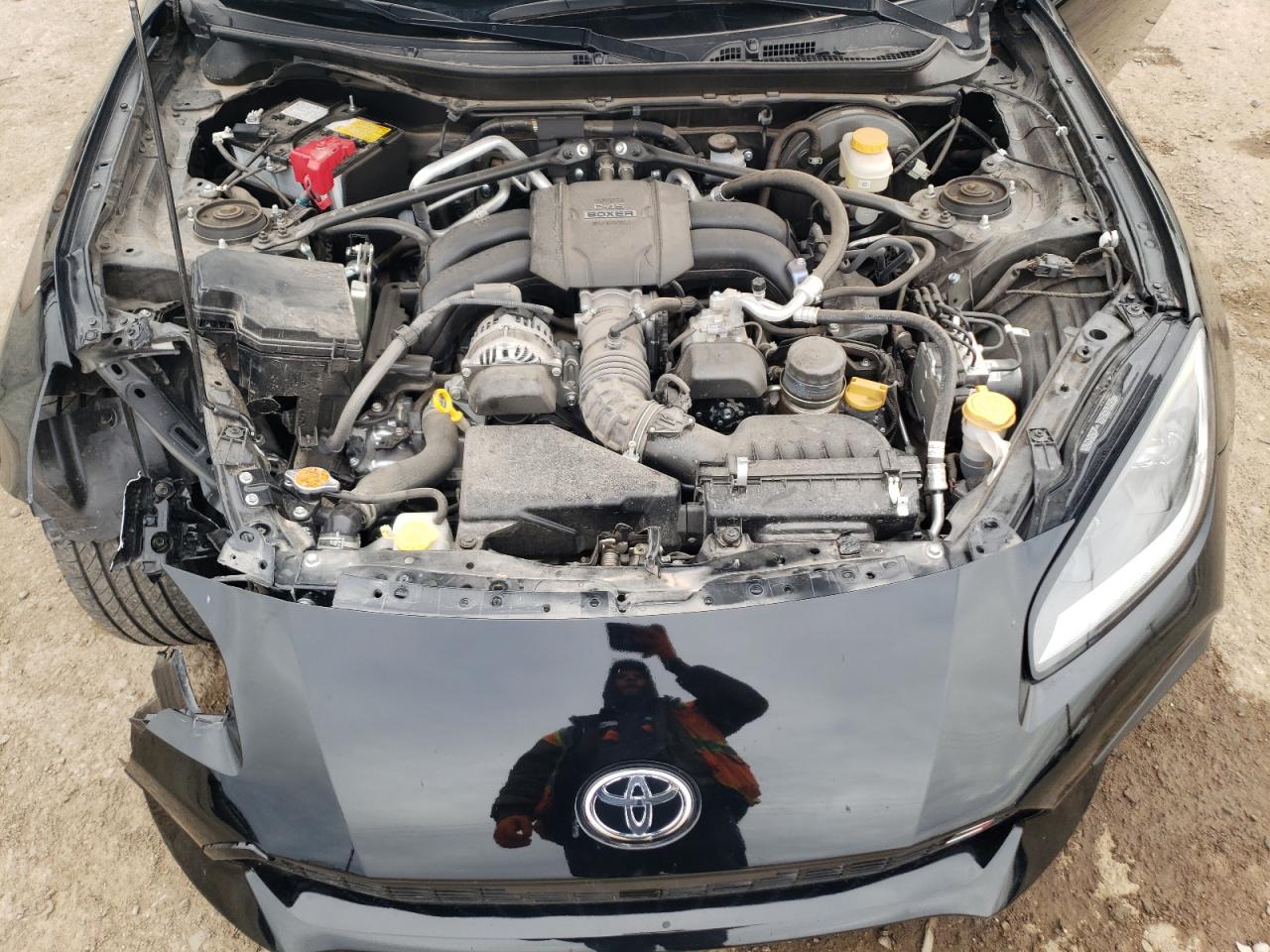 2024 TOYOTA GR 86  VIN:JF1ZNBB13R9754700