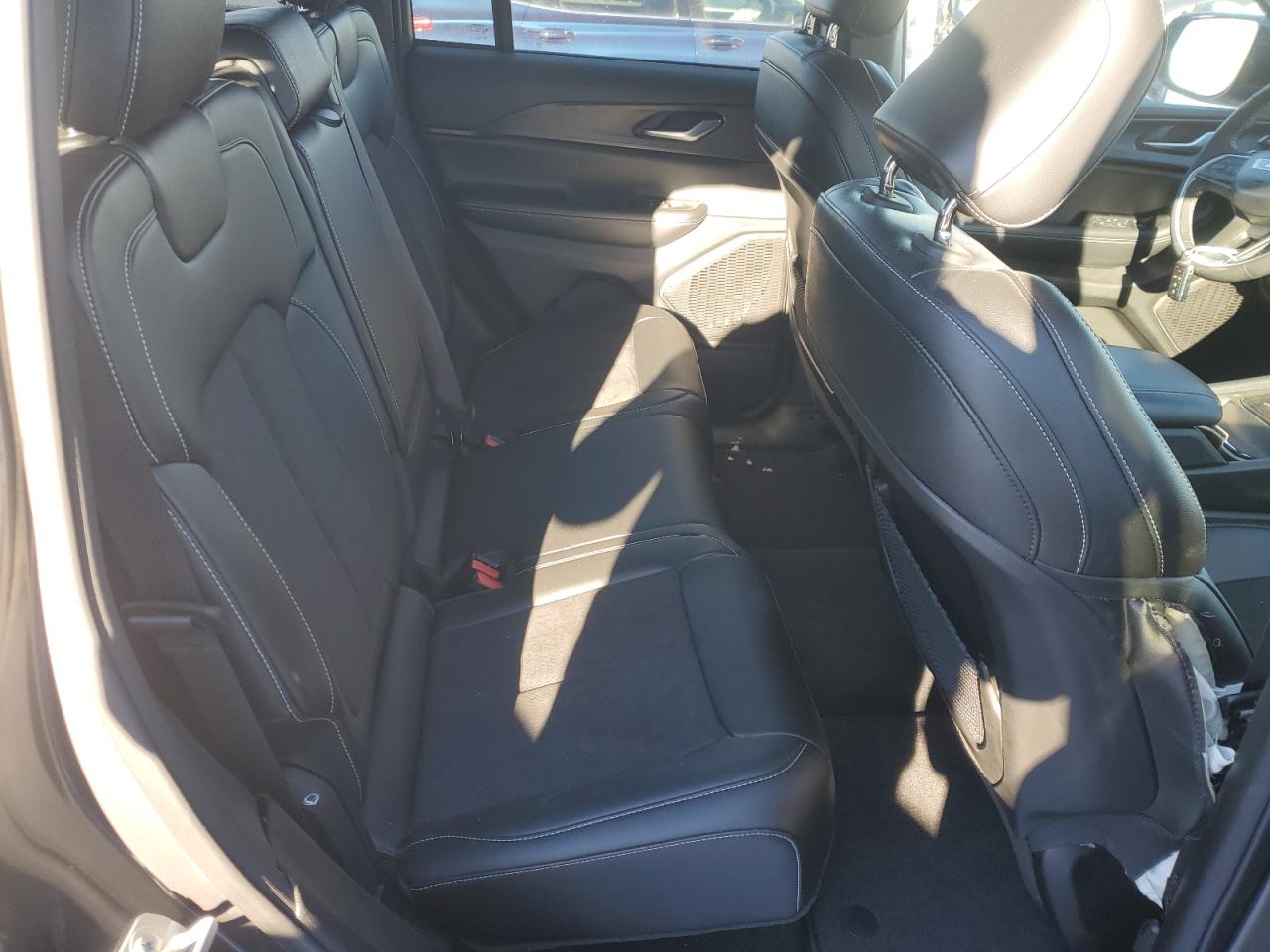 2024 JEEP GRAND CHEROKEE LAREDO VIN:1C4RJHAG6RC706352