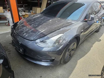 2022 Tesla Model 3 VIN: