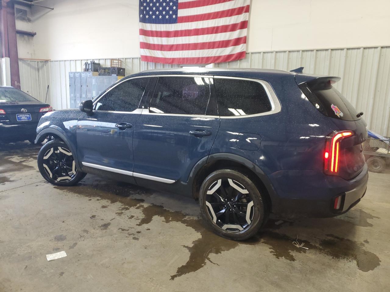 2023 KIA TELLURIDE EX VIN:5XYP3DGC4PG368246