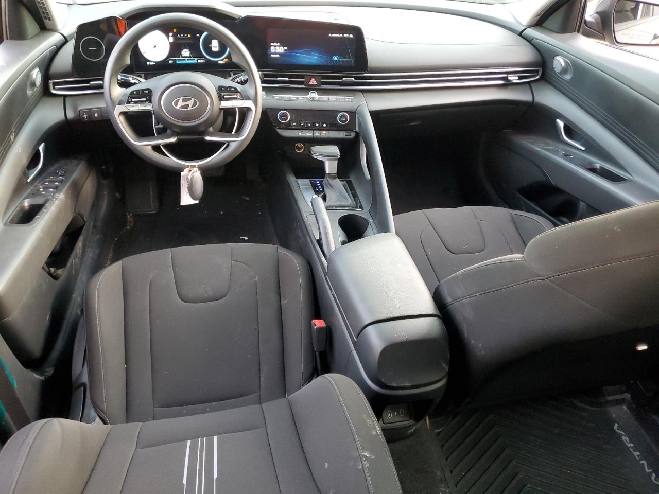 2024 HYUNDAI ELANTRA SEL VIN:KMHLM4DG1RU713779